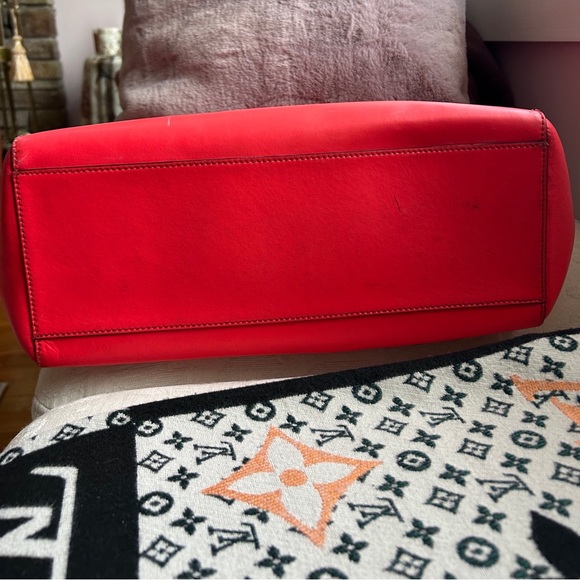 Kate Spade Large Geranium Taden Sawyer Street Leather Tote - Picture 4 of 16